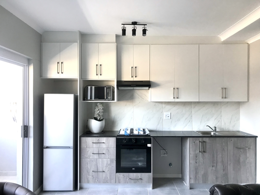 1 Bedroom Property for Sale in Table View Western Cape